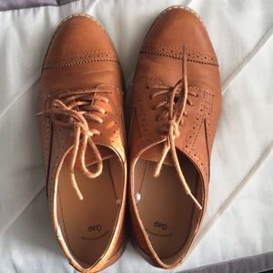 Lace up oxfords